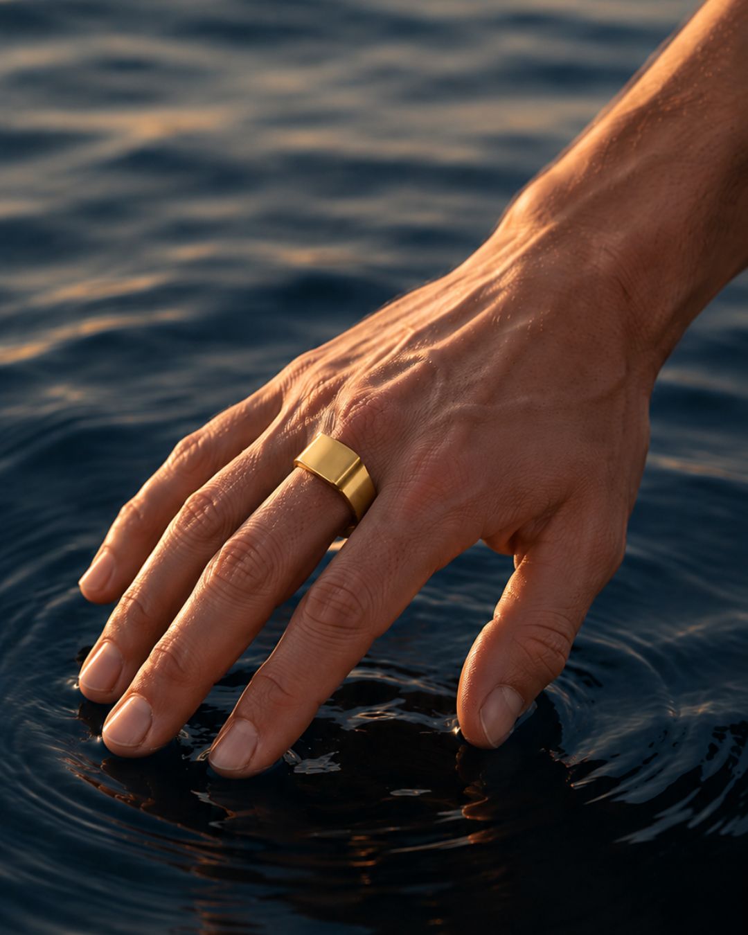 Brushed Bar Ring | Gold