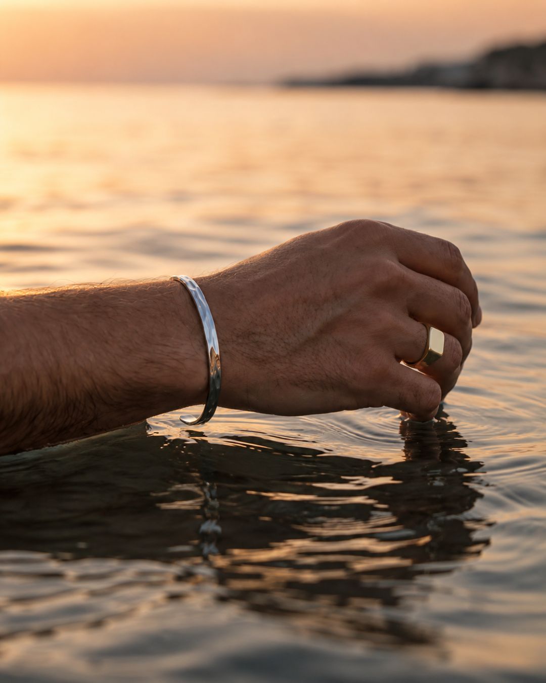 Brushed Bar Ring | Gold