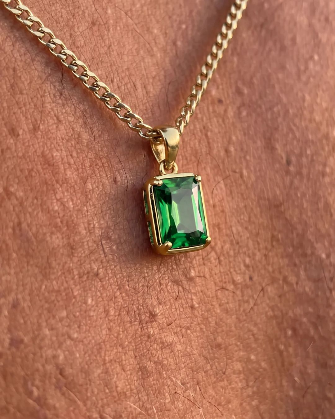 Emerald Pendant Necklace | 1 Carat 18K Gold