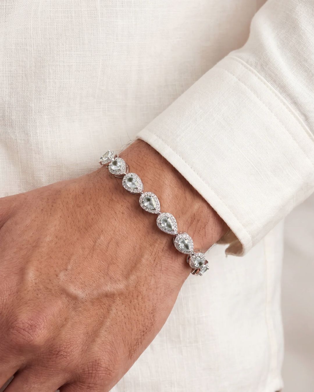Teardrop Bracelet | Quartz
