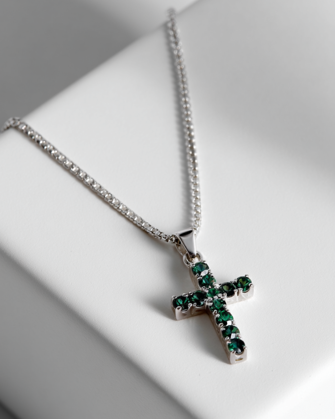 Zirconia Cross Necklace | Emerald green