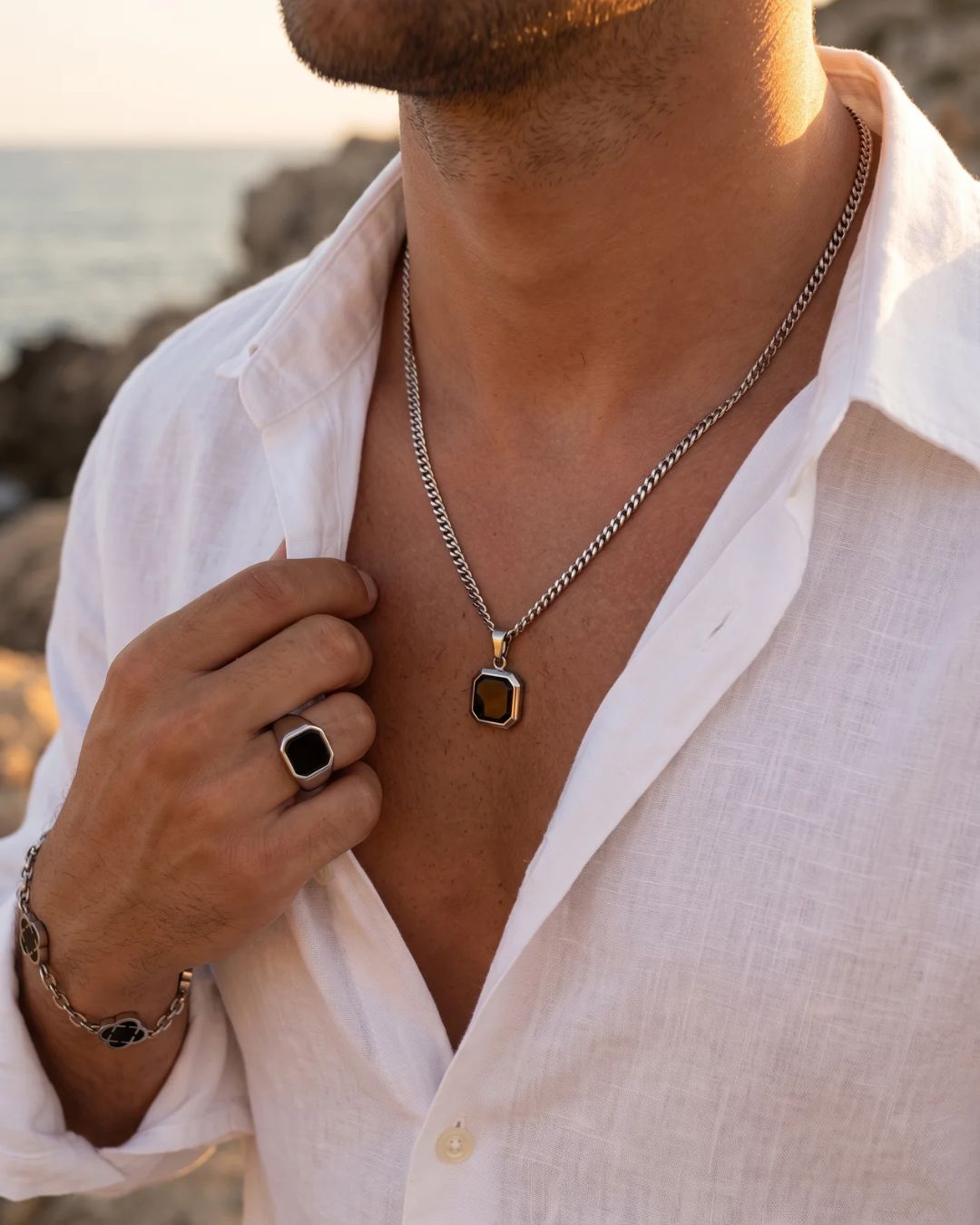 Black Onyx Pendant Necklace | Silver