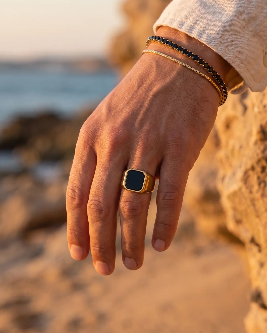 Black Onyx Signet Ring | Gold