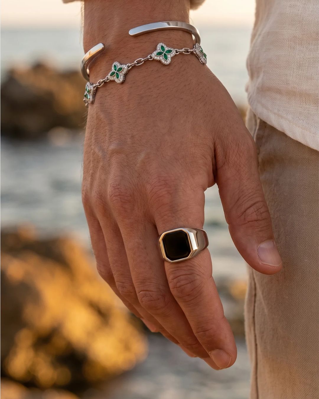 Black Onyx Signet Ring | Silver