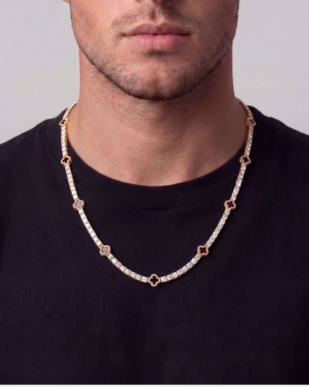 Clover Necklace | Burgundy Gold