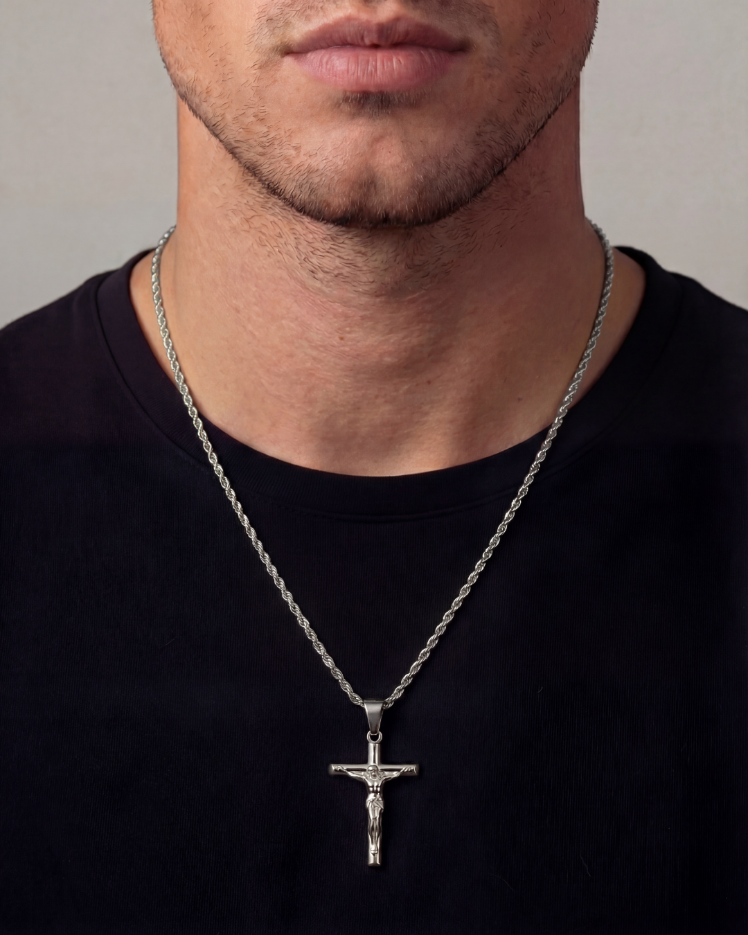 Crucifix Pendant Necklace I Silver