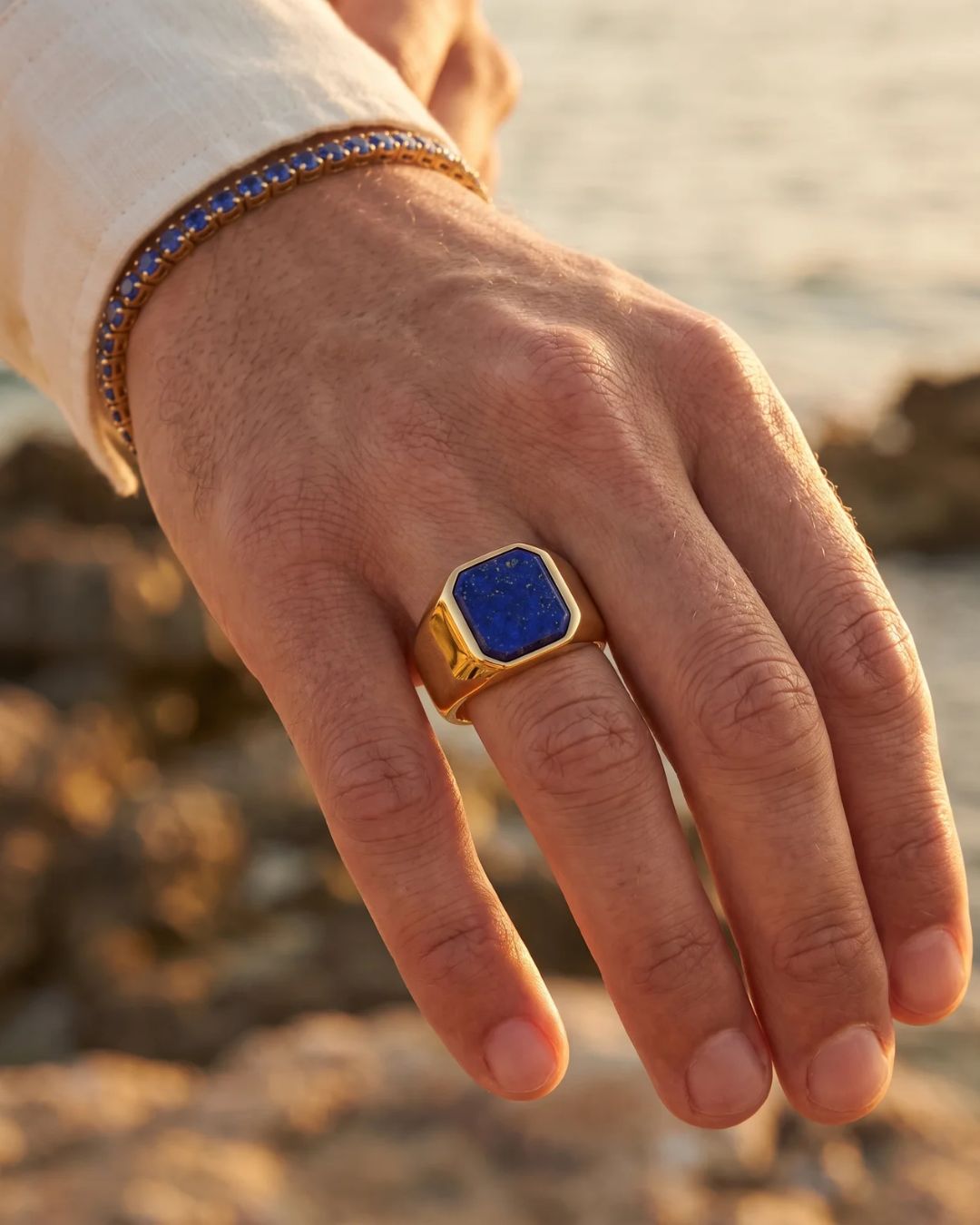 Lapis Lazuli Signet Ring | Gold