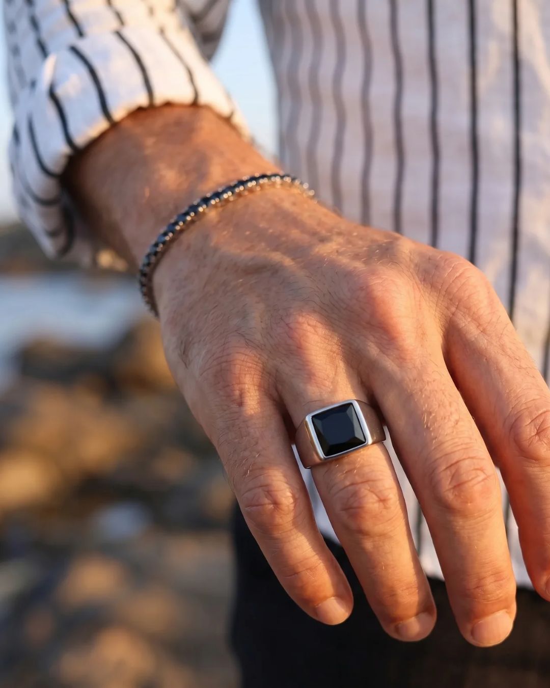 Onyx Ring | Gold