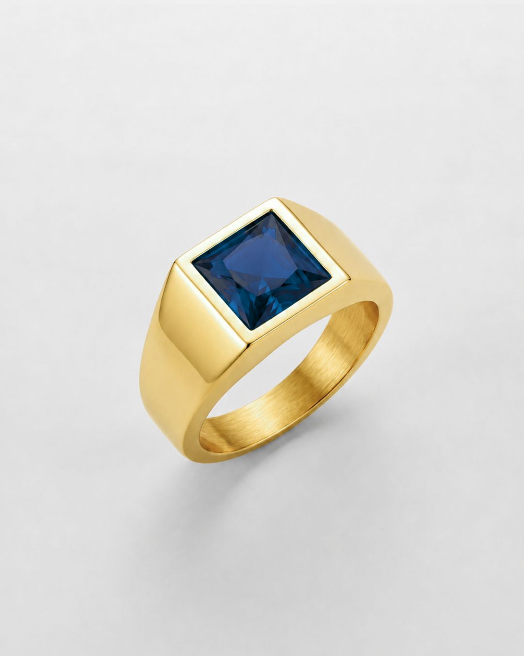 Sapphire Ring | Gold