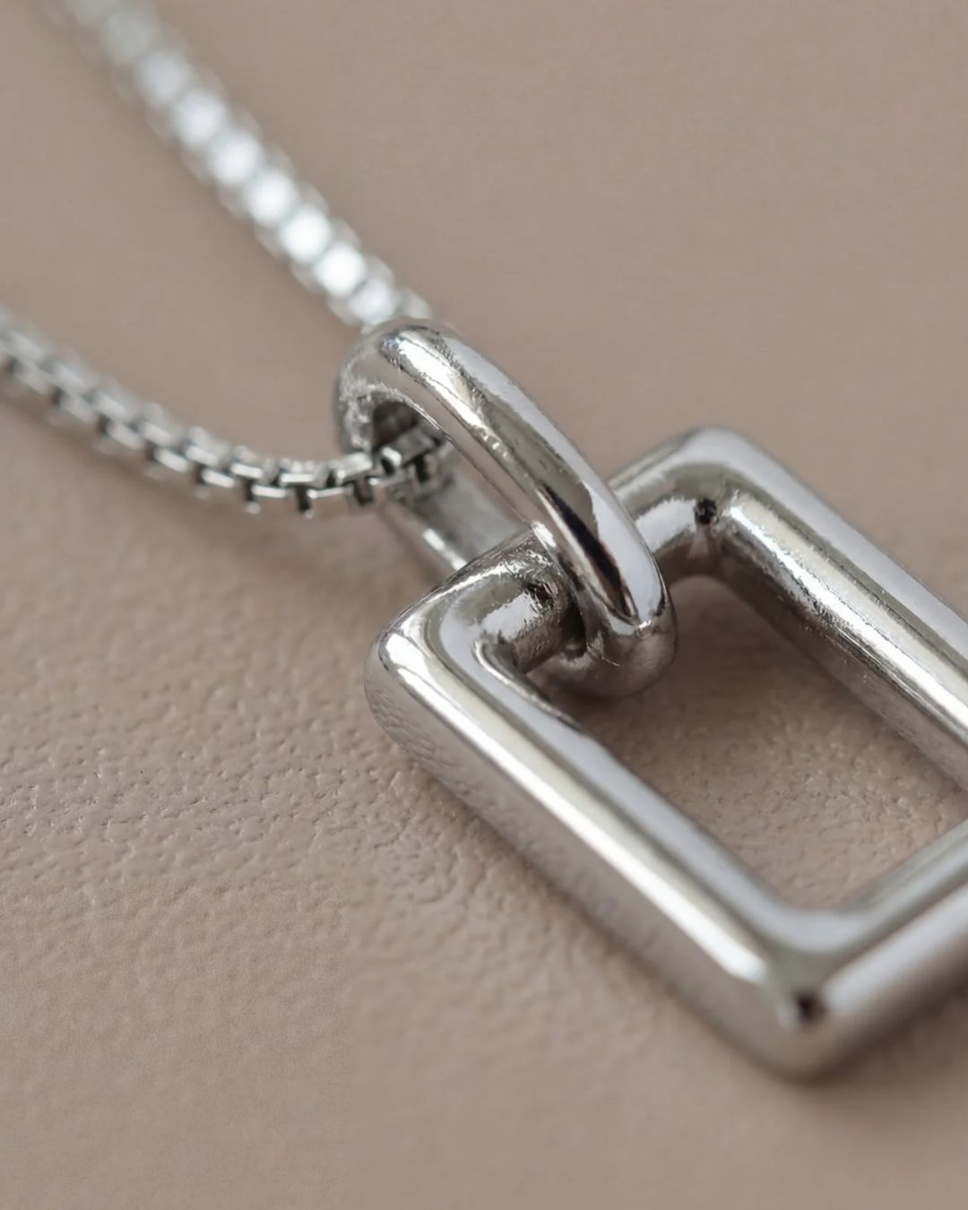 Silhouette Frame Necklace | Silver Plated