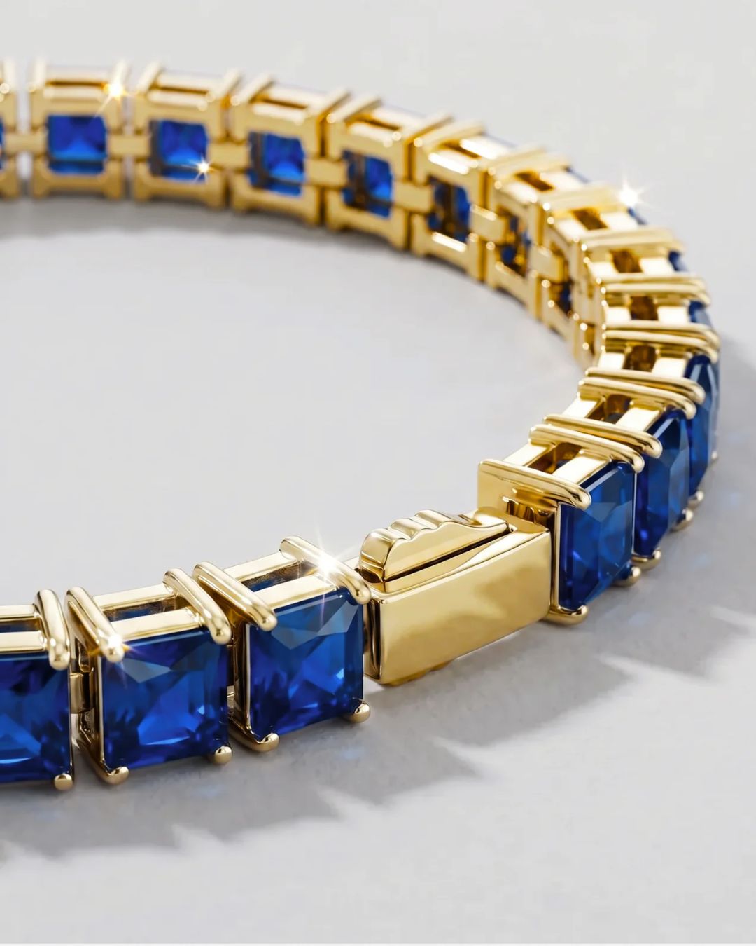 Square Tennis Bracelet 5mm | Sapphire Blue 18K Gold