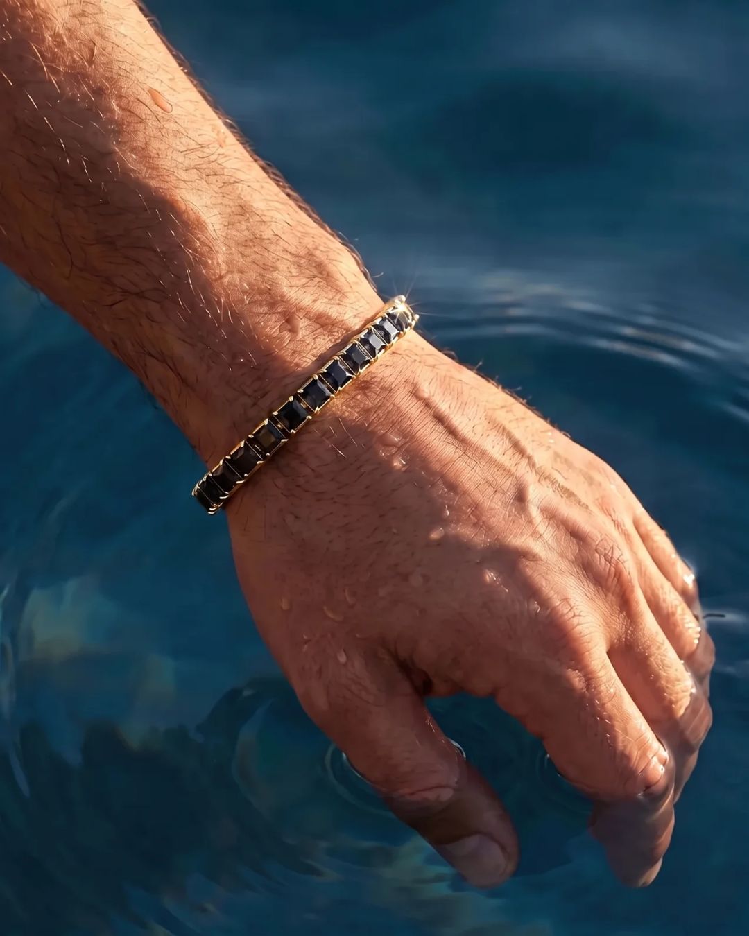 Square Tennis Bracelet 5mm | Onyx Black 18K Gold