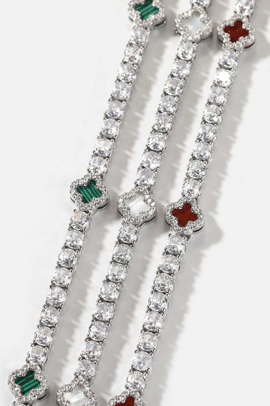 Clover Necklace I Nacre Silver