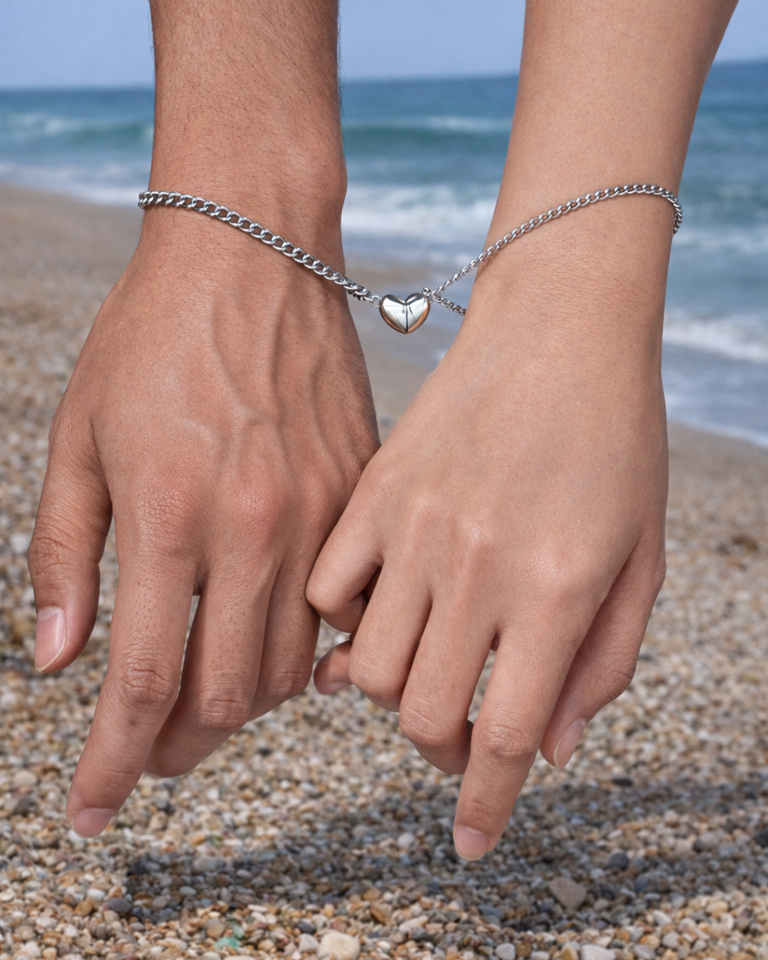 Magnetic Heart Cuban Chain Bracelet | Silver